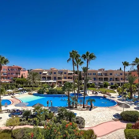 Limnaria Gardens Beautiful By Vichy *