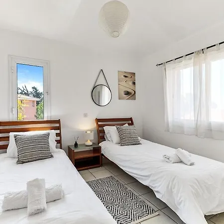 Limnaria Gardens Beautiful By Vichy Holidays * Paphos