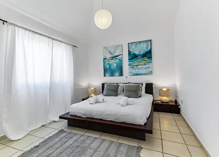 Limnaria Gardens Beautiful By Vichy Holidays Apartamento