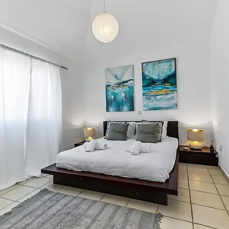 Limnaria Gardens Beautiful By Vichy Holidays Apartament